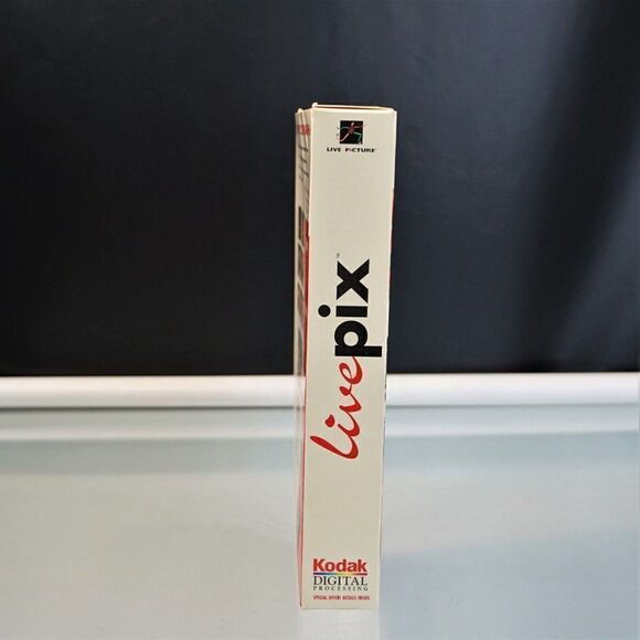 Live Pix Windows 1997 CD ROM With User Guide And Installation - Picture 3 of 9